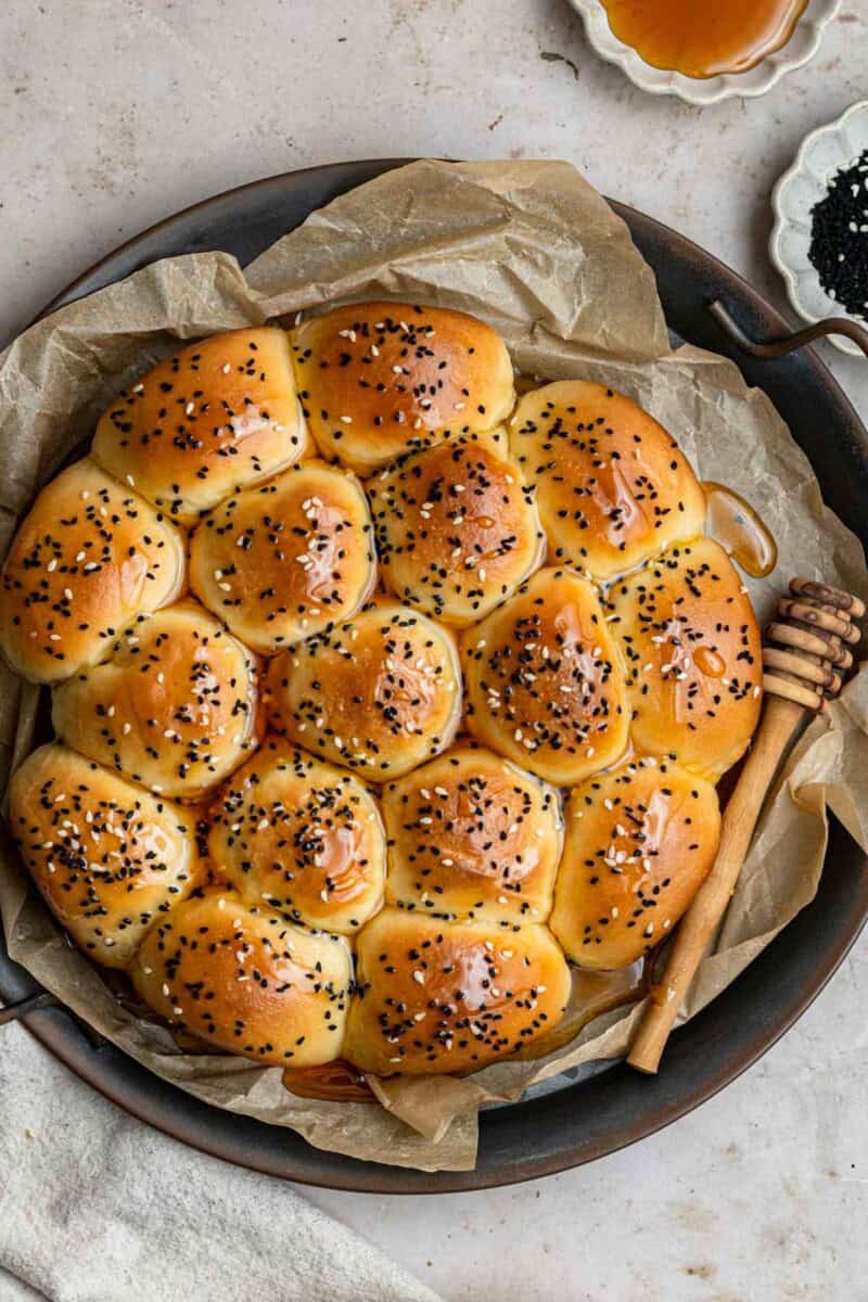 Yemeni Honeycomb Bread (Khaliat al Nahl) | Sift With Kima
