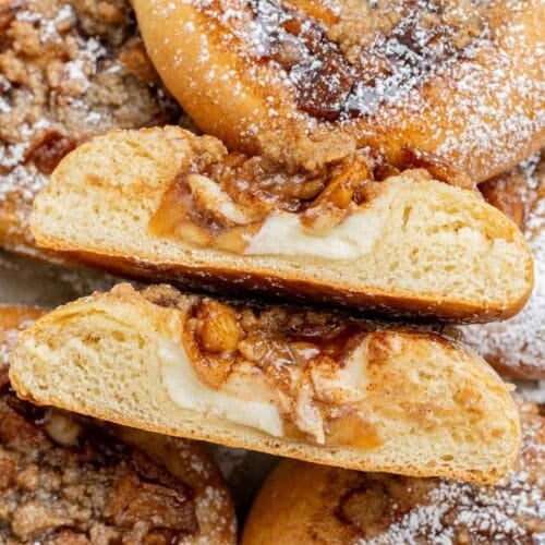 apple cheesecake brioche bun feature