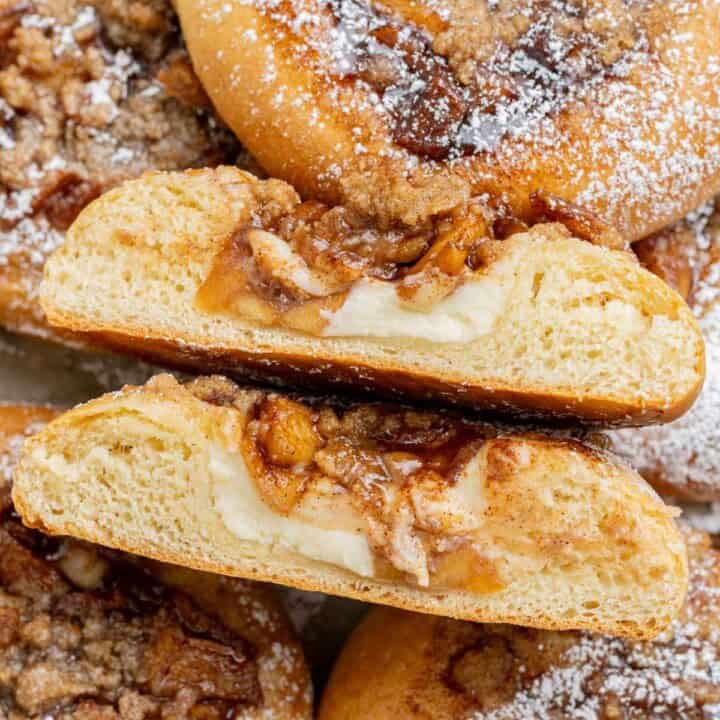 apple cheesecake brioche bun feature