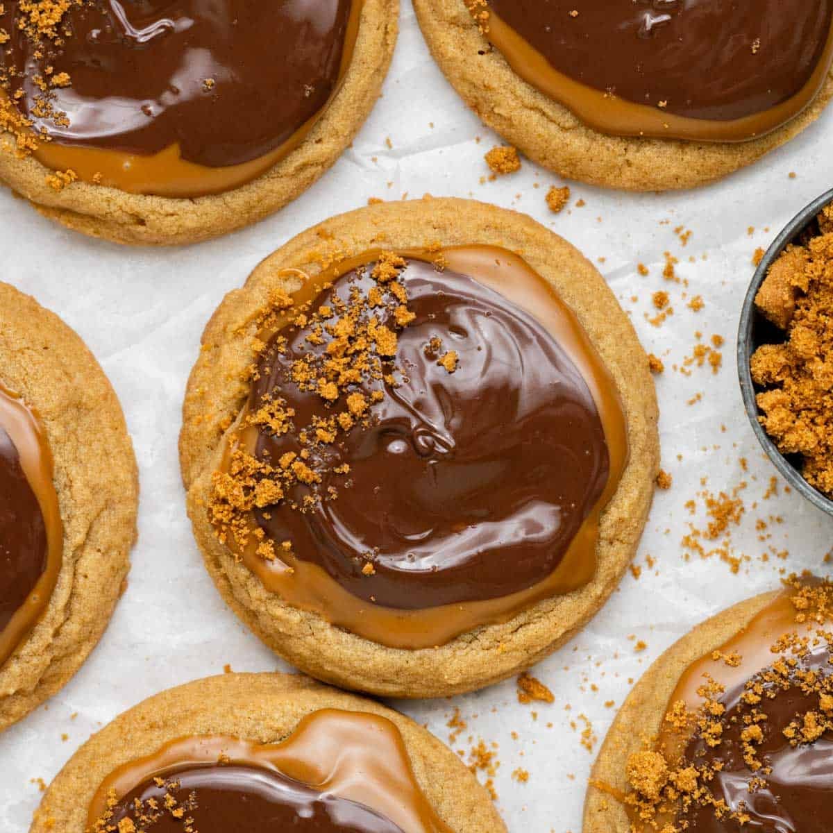 Cookie Butter Cookies with Chocolate - Sift With Kima