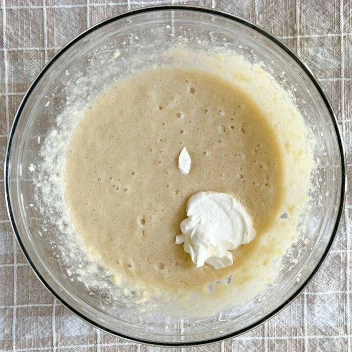 adding sour cream to batter