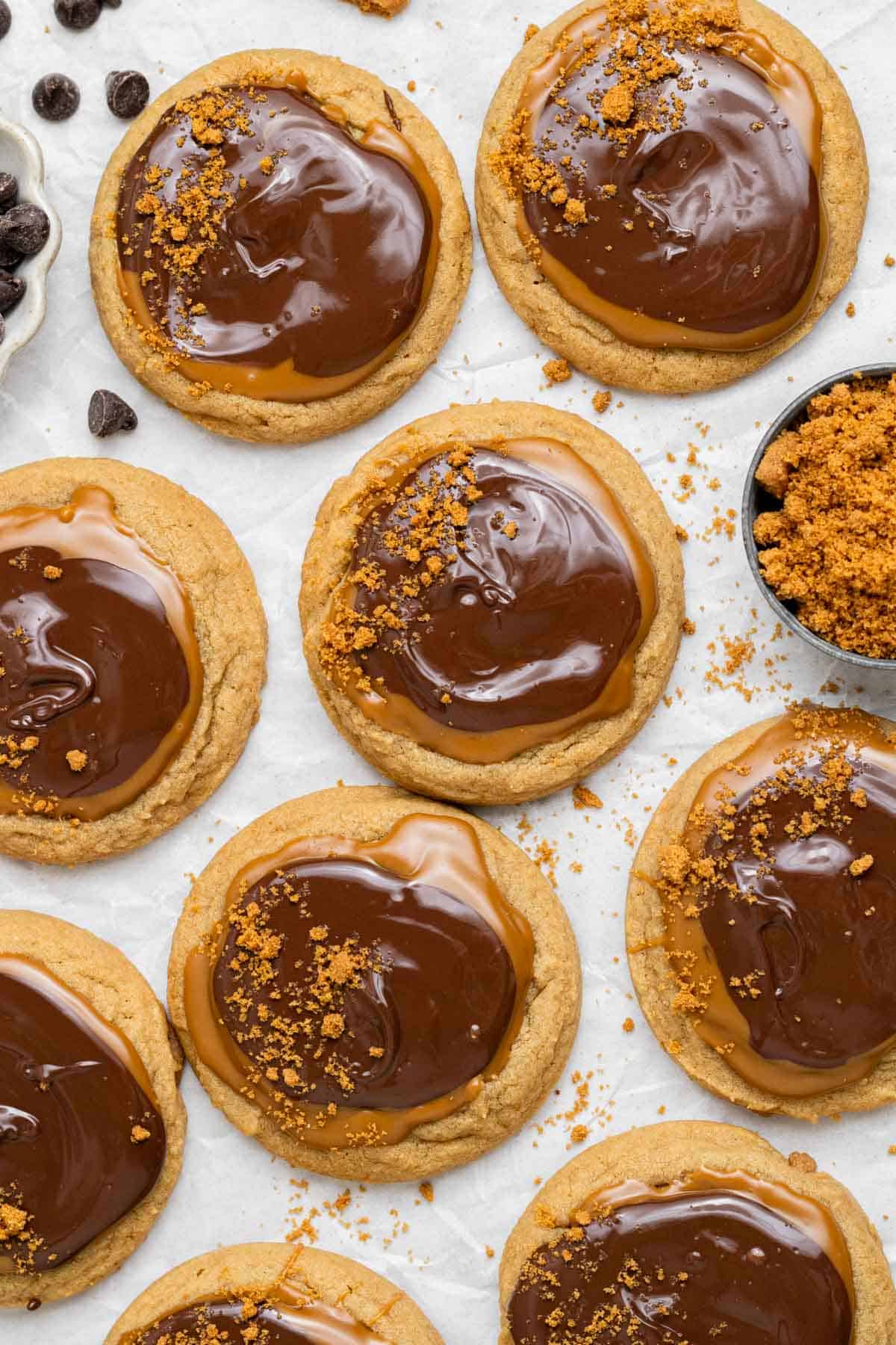 over head photo of cookie butter cookies with chocolate