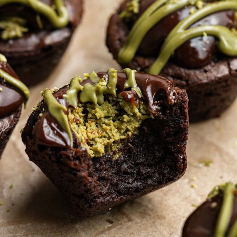 fudgy pistachio brownies with pistachio kunafa
